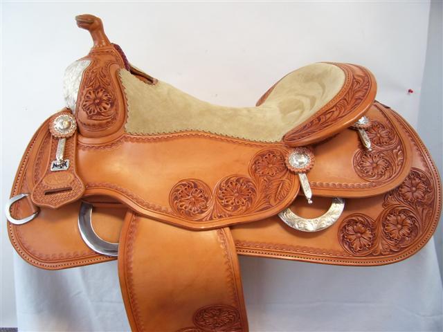 Used Saddle:- Image Number:0